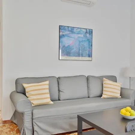 Sunshine Cruz Conde Апартаменты *