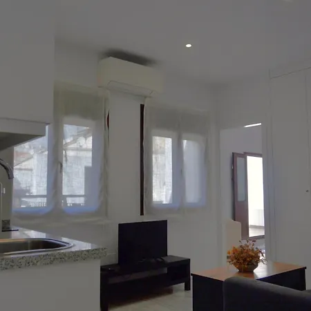 Sunshine Cruz Conde *